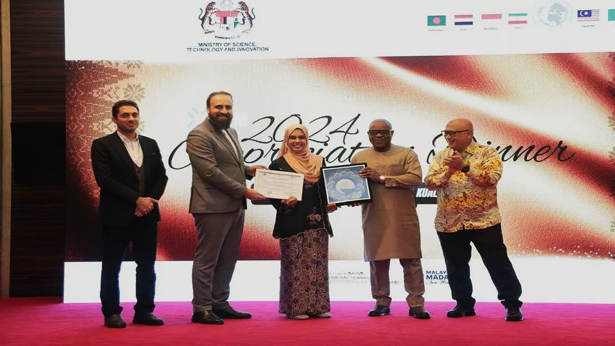 نشست سرمایه‌گذاری فناوری D-8 TTEN