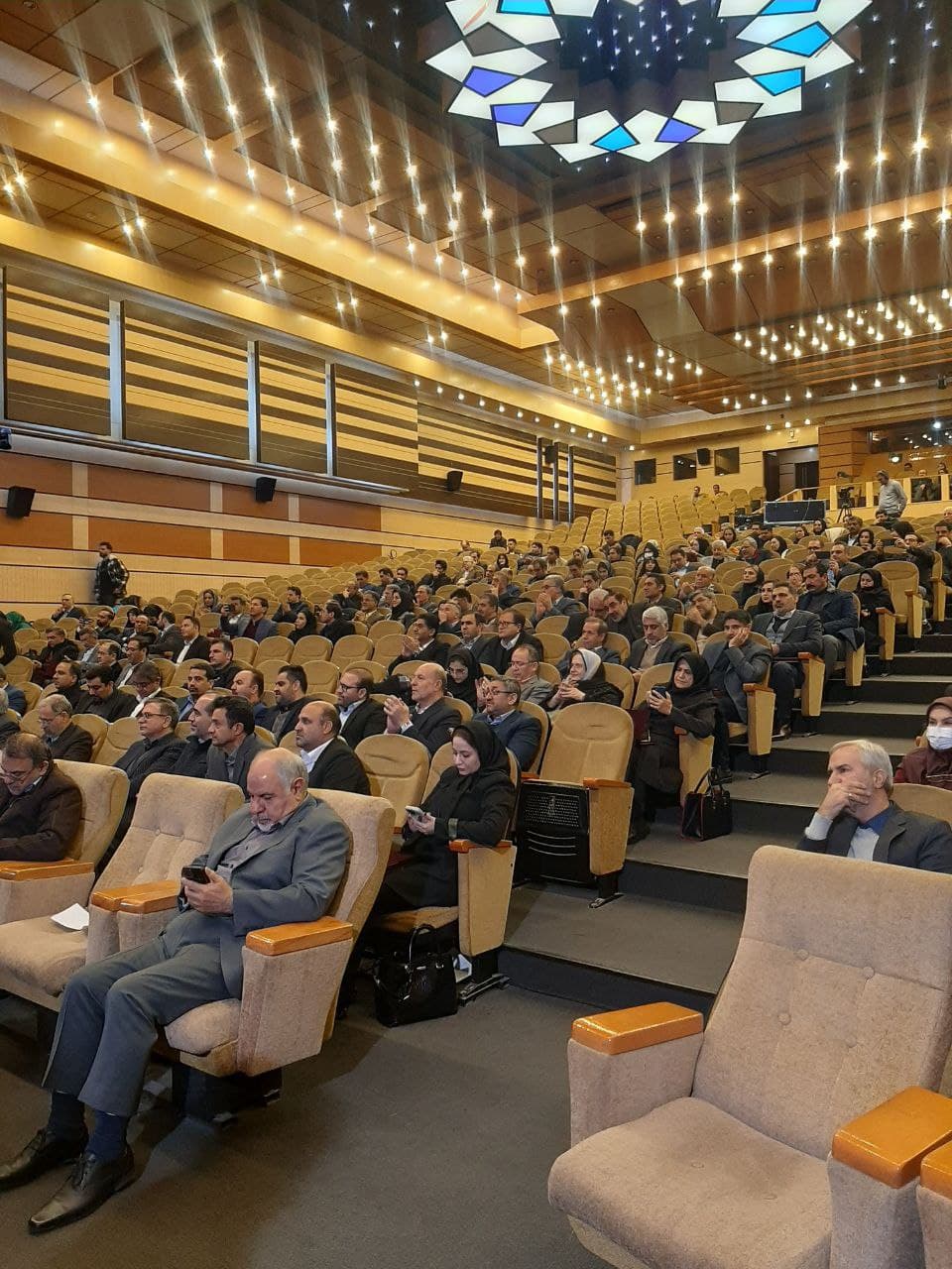 سالن دانشگاه شهید بهشتی